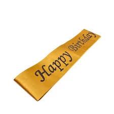 وشاح عيد ميلاد سعيد باللون الأصفر