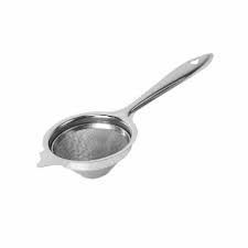 مصفاة شاي كلاسيكية متوسطة الحجم